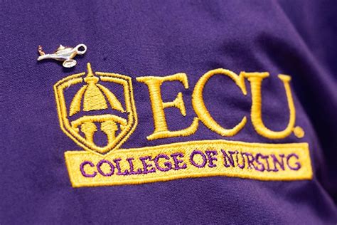 College of Nursing welcomes new students during ceremony | News Services | ECU