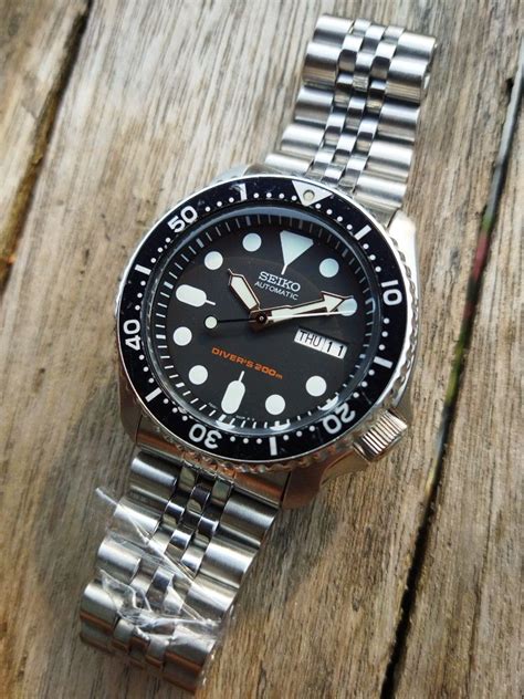 Seiko SKX007K Diver Watch, Men's Fashion, Watches & Accessories ...