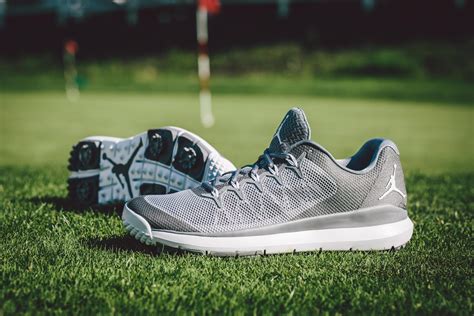 Jordan Brand Unveils Its First Golf Shoe | The Jordan Flight Runner Golf - WearTesters