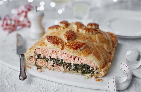 Salmon En Croûte | French