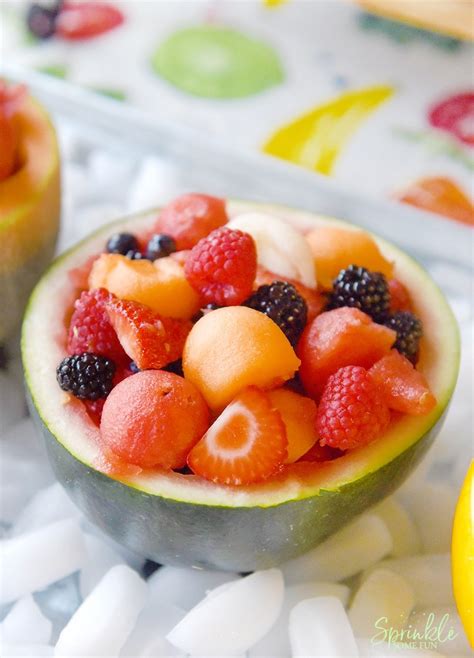 Berry Melon Fruit Bowls & Easy Summer Party Prep ⋆ Sprinkle Some Fun