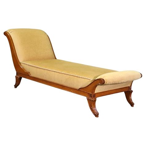 Nancy Corzine Walnut French French Directoire Daybed Fainting Couch ...