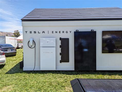 Tesla Unveils Solar Roof And Powerwall 2 Inquirer Tec - vrogue.co