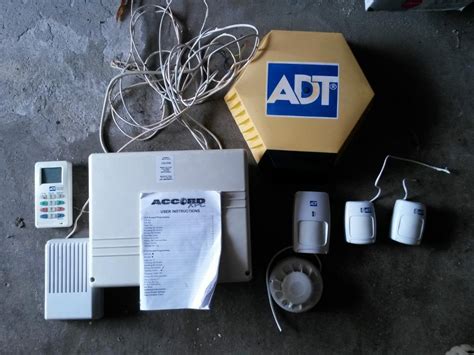 ADT Accord XPC Burglar alarm system with 3 pir , fire detector and ...