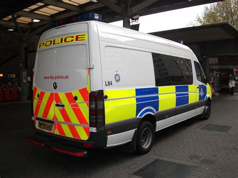 WP09AHZ L84 British Transport Police Mercedes Benz Sprinter Public ...