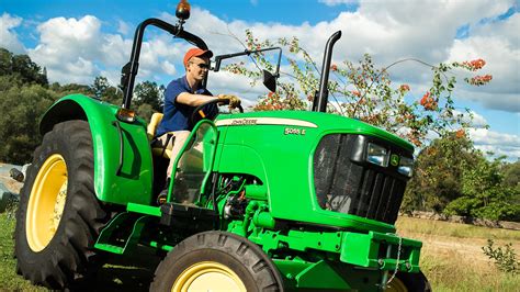 Utility Tractors | John Deere Australia