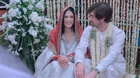 Former Pakistan PM Benazir Bhutto's niece, Fatima, ties knot with Graham | World News ...