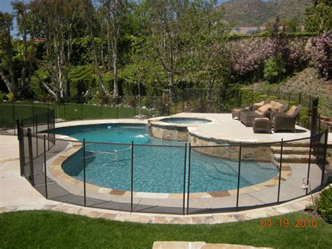 Ideas for Different types of Pool Fences | Pool Fence Ideas