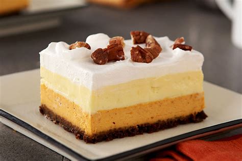 Layered Pumpkin Dessert Bars - Kraft Recipes