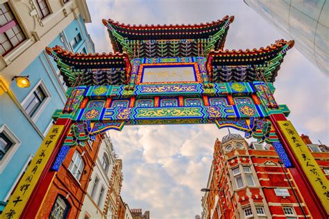 Chinatown Gate in London - See the Grand Entrance to London’s Vibrant ...