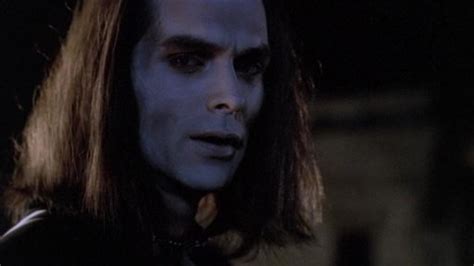 Buffy vs. Dracula - Buffy the Vampire Slayer (Season 5, Episode 1 ...