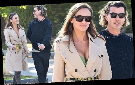 Gavin Rossdale and Natalie Golba enjoy a winter weekend walk - WSTale.com