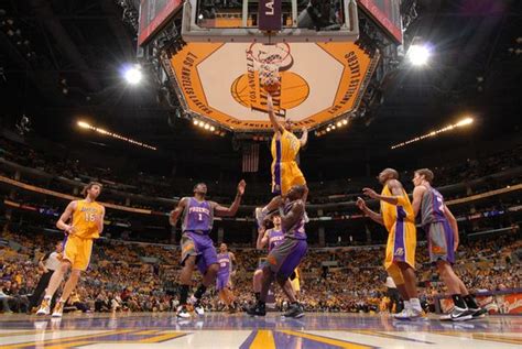 The Association: Photos: The Bestest Missed Dunk of Shannon Brown's Career!