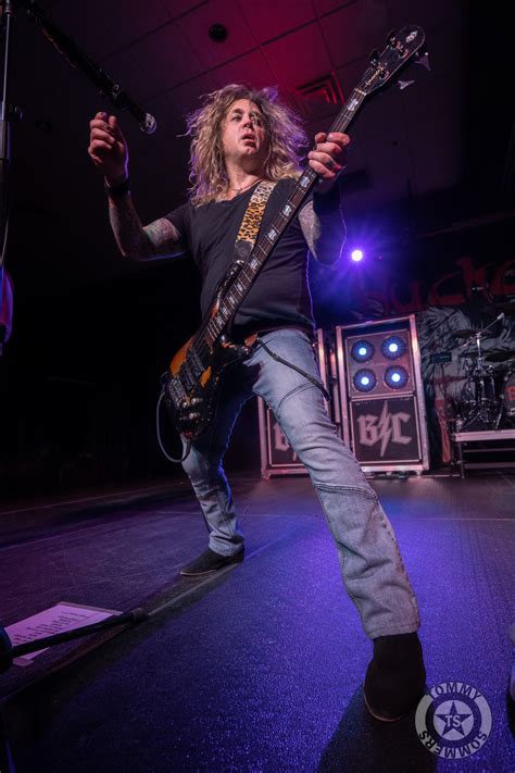 LIVE REVIEW: Skid Row & Buckcherry - Gangs All Here Tour 2023 Bowler, WI - The Rockpit