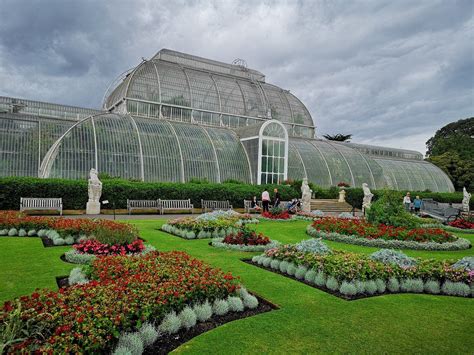 Royal Botanic Gardens,Kew, Anglia | Kew gardens london, London garden ...