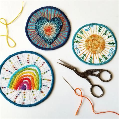 Diy Embroidered Patch / Best Way To Make An Embroidered Fabric Patch ...