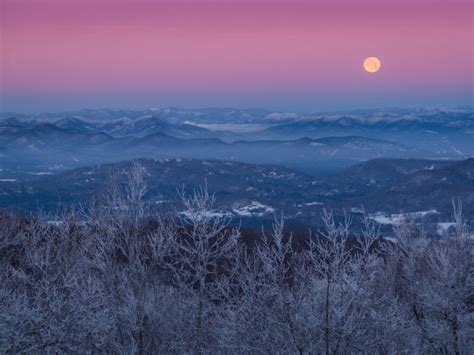 4-Day Winter Getaway to the North Carolina Mountains | VisitNC.com