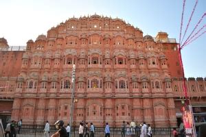 The colours of Jaipur. – Adventures of Potli Baba