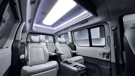 Hyundai Staria Lounge Limousine Is a Posh Minivan With Tall Roof, 25 ...