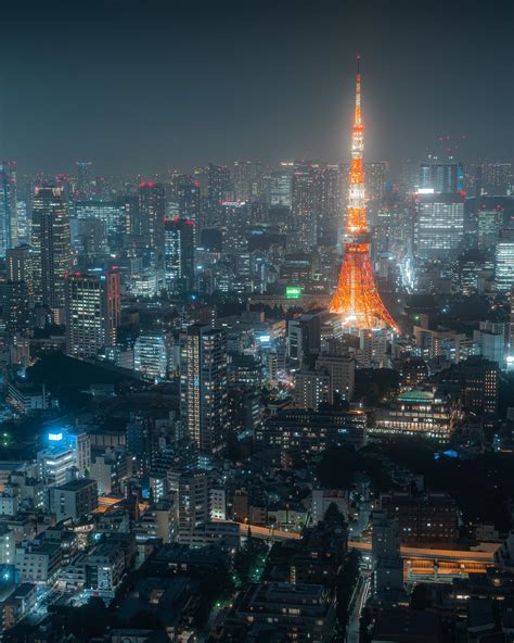 Tokyo Tower at night : CityPorn