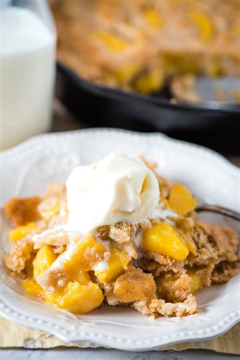 Old-Fashioned Bisquick Peach Cobbler | Flour on My Fingers