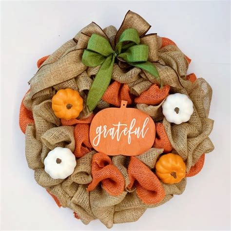 18 Beautiful Thanksgiving Wreath Designs That Will Bless Your Front Door