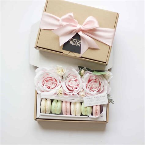 Macaron Gift Boxes – Your Ultimate Guide | Best Chocolate Gift Boxes ...