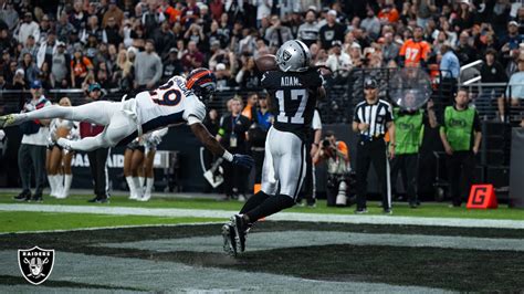 Top Shots: Raiders vs. Broncos | Week 18