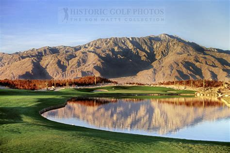 The 16th at Desert Dunes GC - Historic Golf Photos