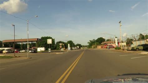 Driving through Binger Oklahoma ! - YouTube