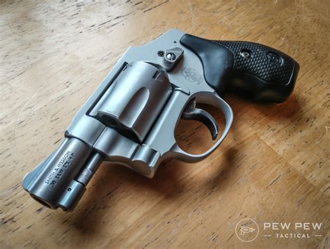 [Review] Smith & Wesson 642 Airweight: Go-To Snubbie? - Pew Pew Tactical