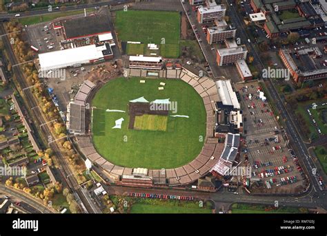 Old Trafford Cricket Ground Stock Photos & Old Trafford Cricket Ground Stock Images - Alamy