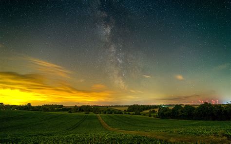 Download wallpaper 3840x2400 trail, field, grass, trees, twilight ...