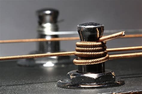 The 6 Best Tricks to Extend the Life of Your Guitar or Bass Strings