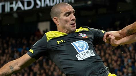 Oriol Romeu: Southampton sticking to position on midfielder amid Celta Vigo interest | Football ...