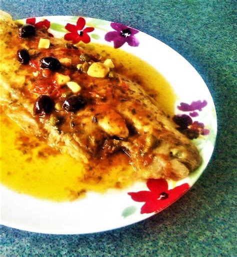 DOVER SOLE WITH OLIVE & CAPER SAUCE - SIMBOOKER RECIPES>COOK PHOTOGRAPH WRITE EAT