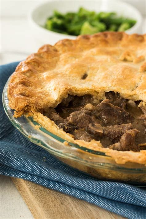 Steak and Mushroom Pie | Recipe | Beef and mushroom pie, Steak and ...