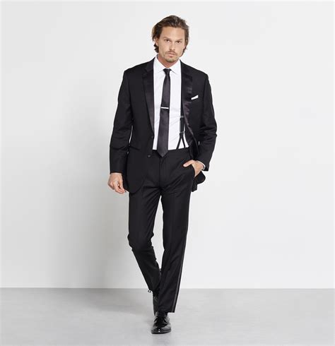 Tuxedo Styles for 2018: A Complete Guide