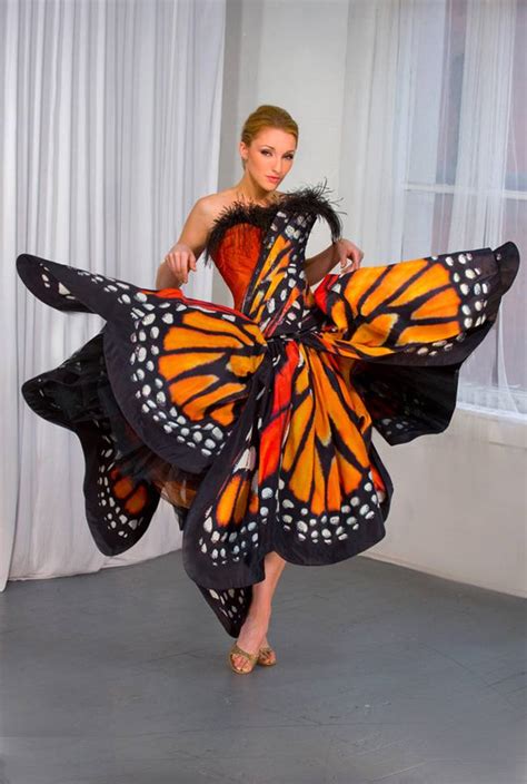 The Monarch Butterfly Dress by Luly Yang ~ alzicx