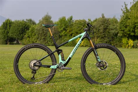 The New Bianchi Methanol CV FS Mountain Bike Rips in With XC and Trail Builds - Singletracks ...