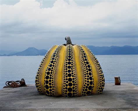 Dotted Pumpkin Sculpture at Naoshima - Yayoi Kusama | Art sites ...