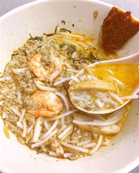 The Original Katong Laksa: Janggut Laksa at Roxy Square | CAMEMBERU