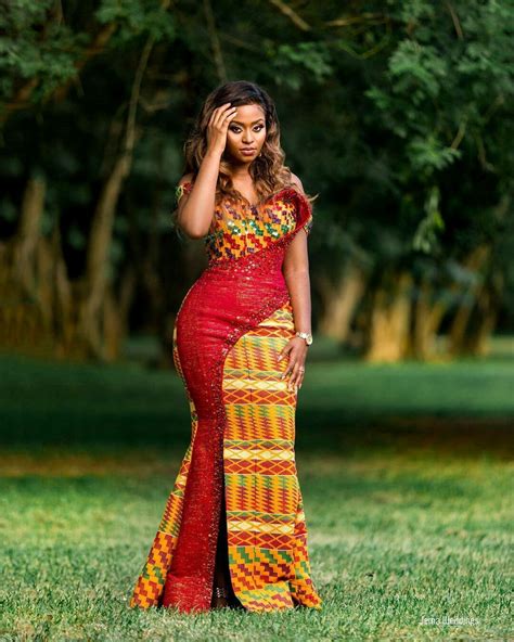 Gorgeous kente style for Engagement | African formal dress, Best ...