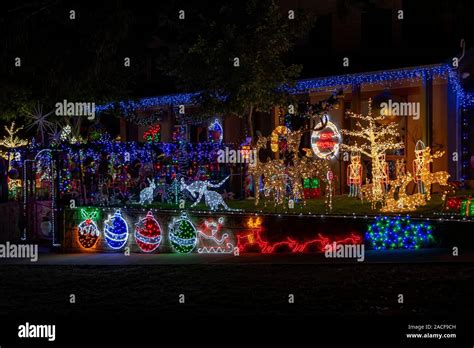 Australian Christmas Decorations High Resolution Stock Photography and ...