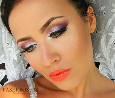 Summer Bright Makeup Tutorial | Fashionisers