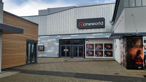 Blunder-hit St Neots cinema opens doors