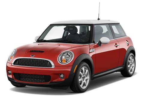 Image: 2010 MINI Cooper Hardtop 2-door Coupe S Angular Front Exterior ...