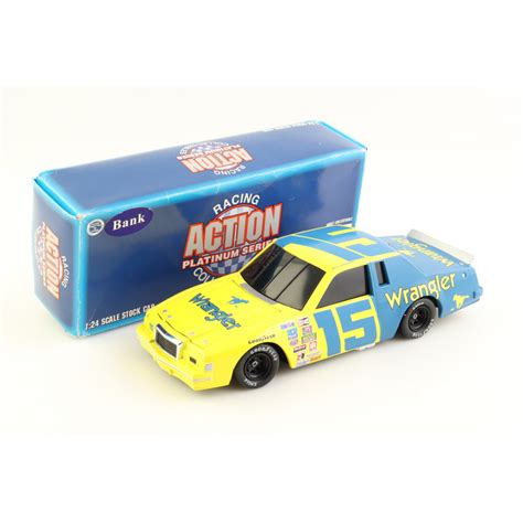 Dale Earnhardt Sr. LE Action Racing Collectables #15 Wrangler 1982 ...