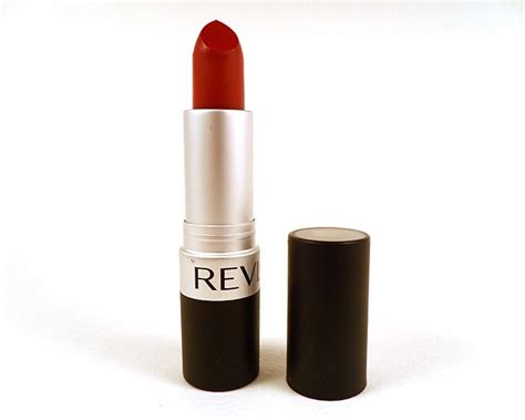 Revlon - Revlon Matte Lipstick- In The Red Review - Beauty Bulletin - Lipsticks