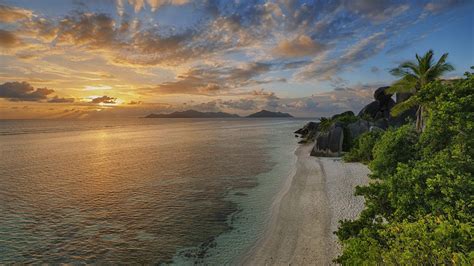 Beach at Anse Source d'Argent, La Digue, Seychelles Maldives, Les Seychelles, Les Continents ...